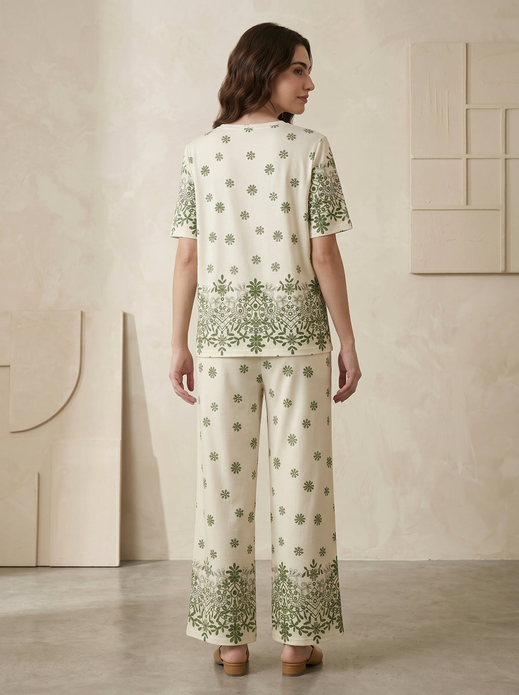 Premium Comfort-Fit Intricate Border Print Set