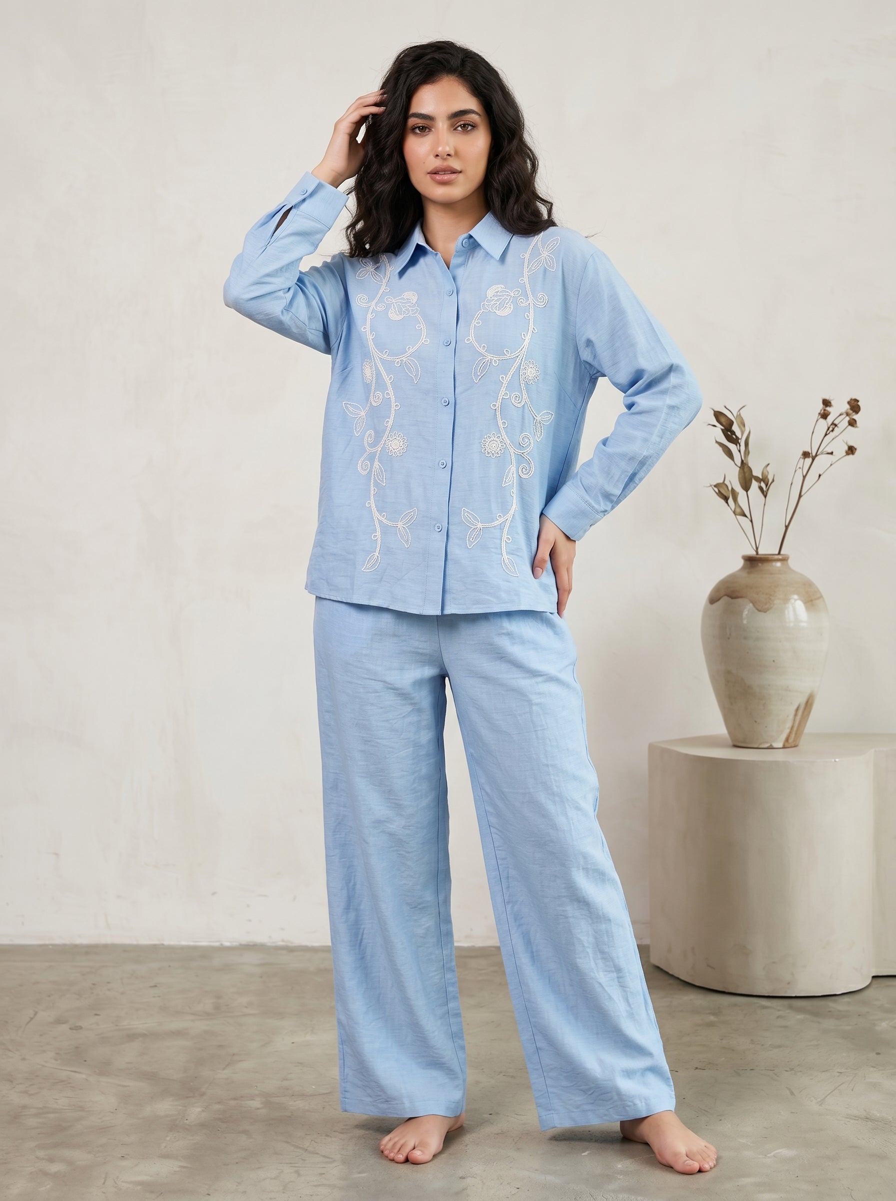 Urban Minimalist Smart-Casual Trouser Suit