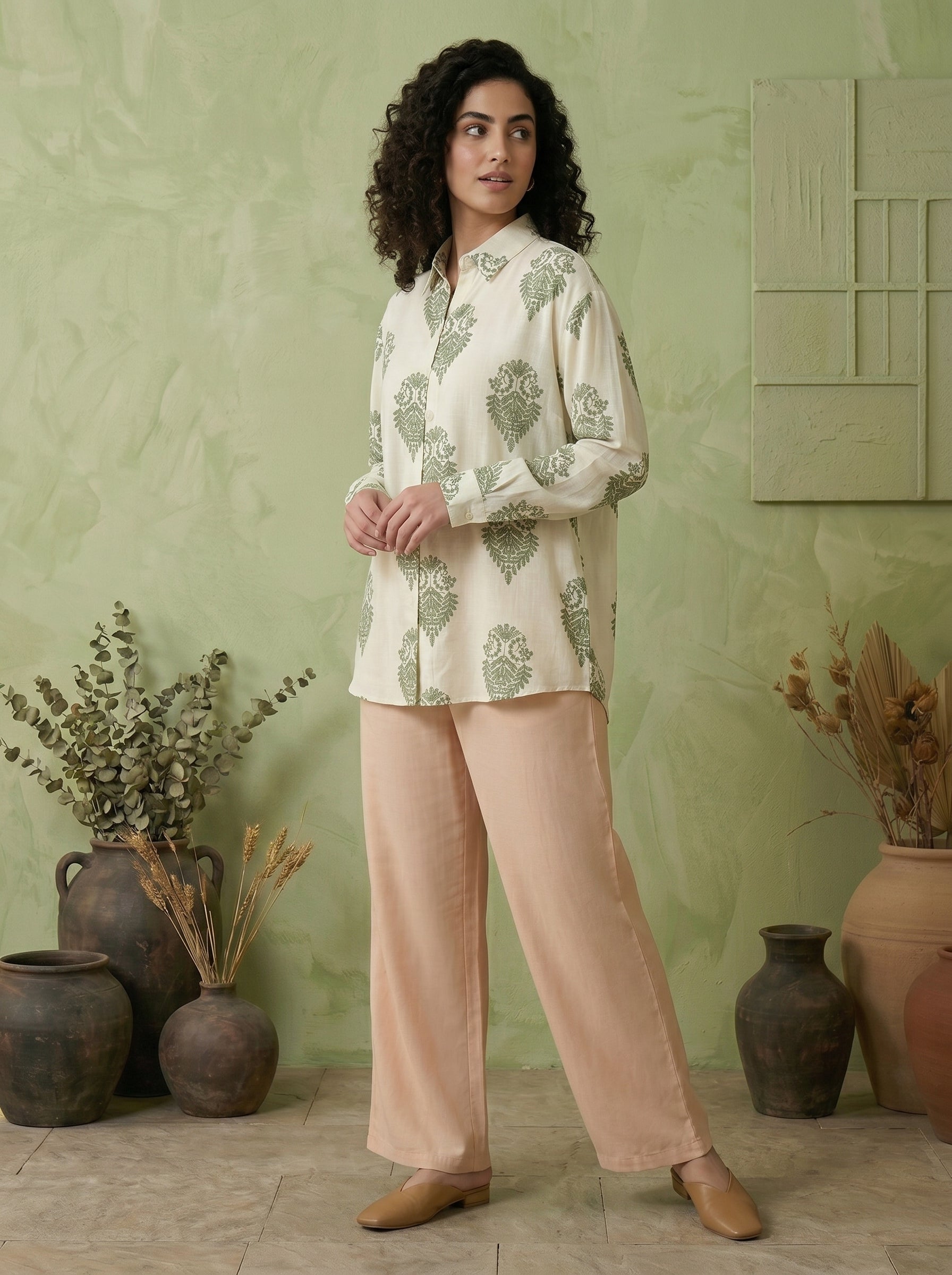 Graceful Oasis Tailored Wide-Leg Tunic Set