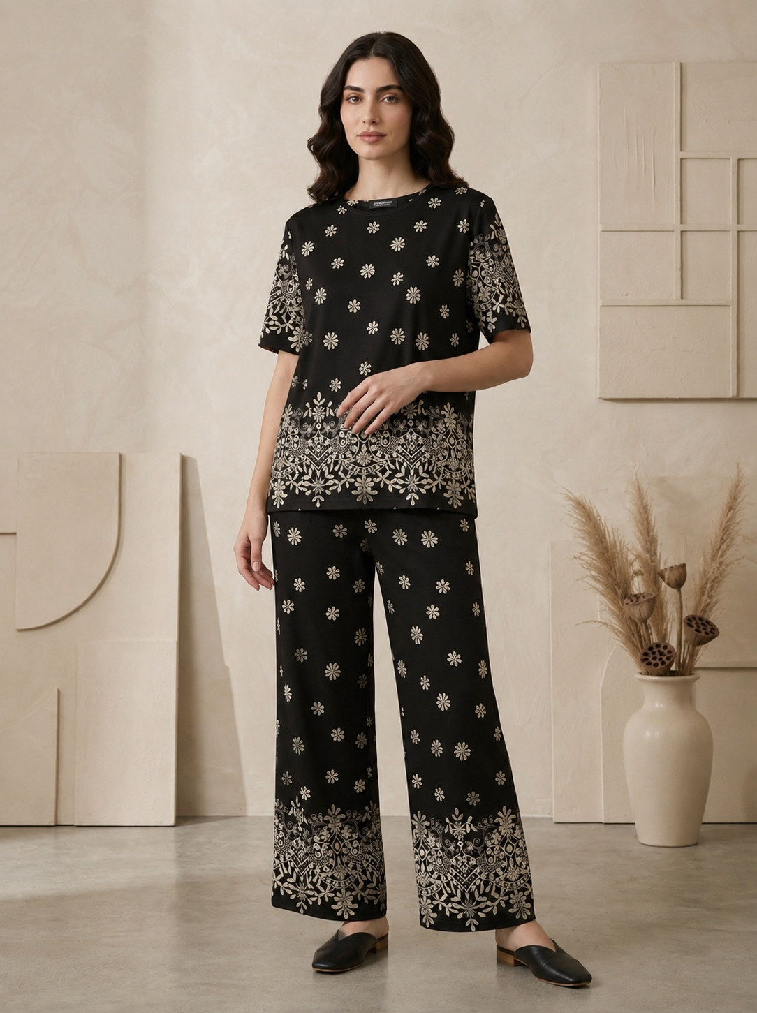 Premium Comfort-Fit Intricate Border Print Set
