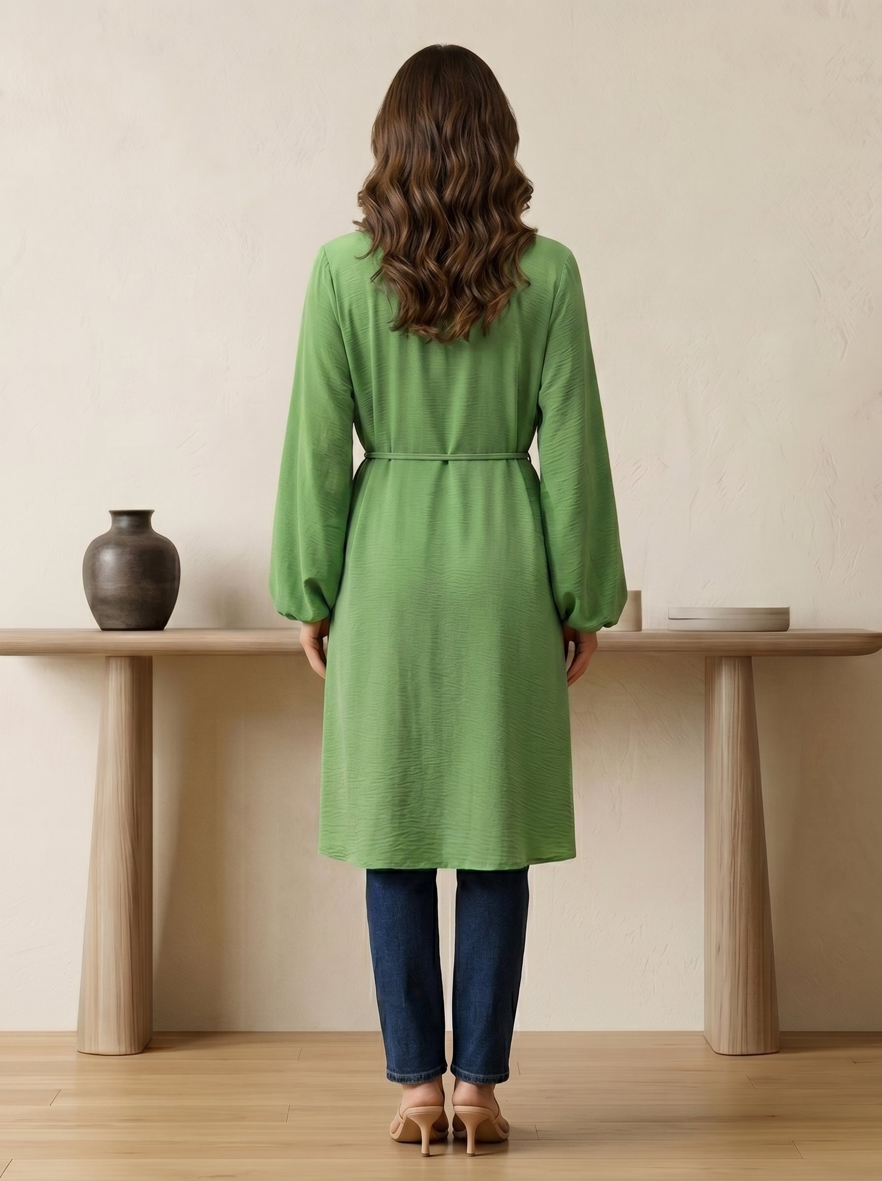 Tie-Neck Tassel Tunic Top
