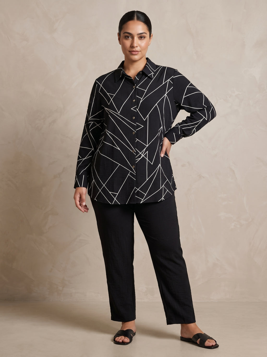 Classic Collared Intersecting Line Matching Set