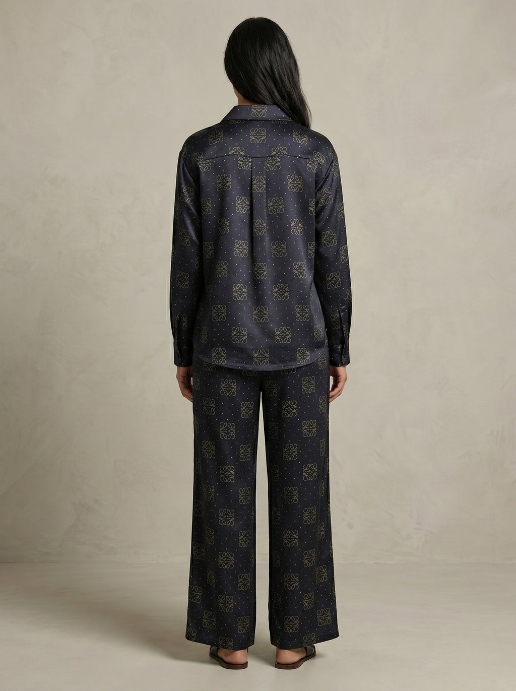 Classic Levant Intricate Geometric Two-Piece