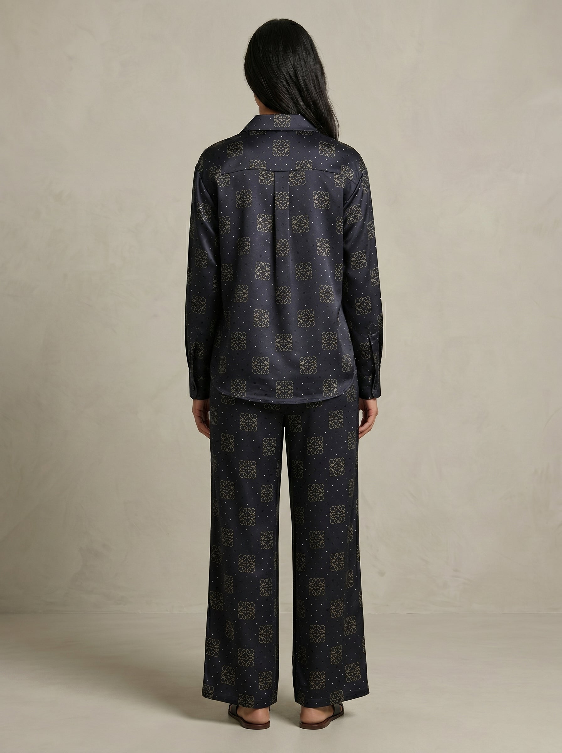 Classic Levant Intricate Geometric Two-Piece