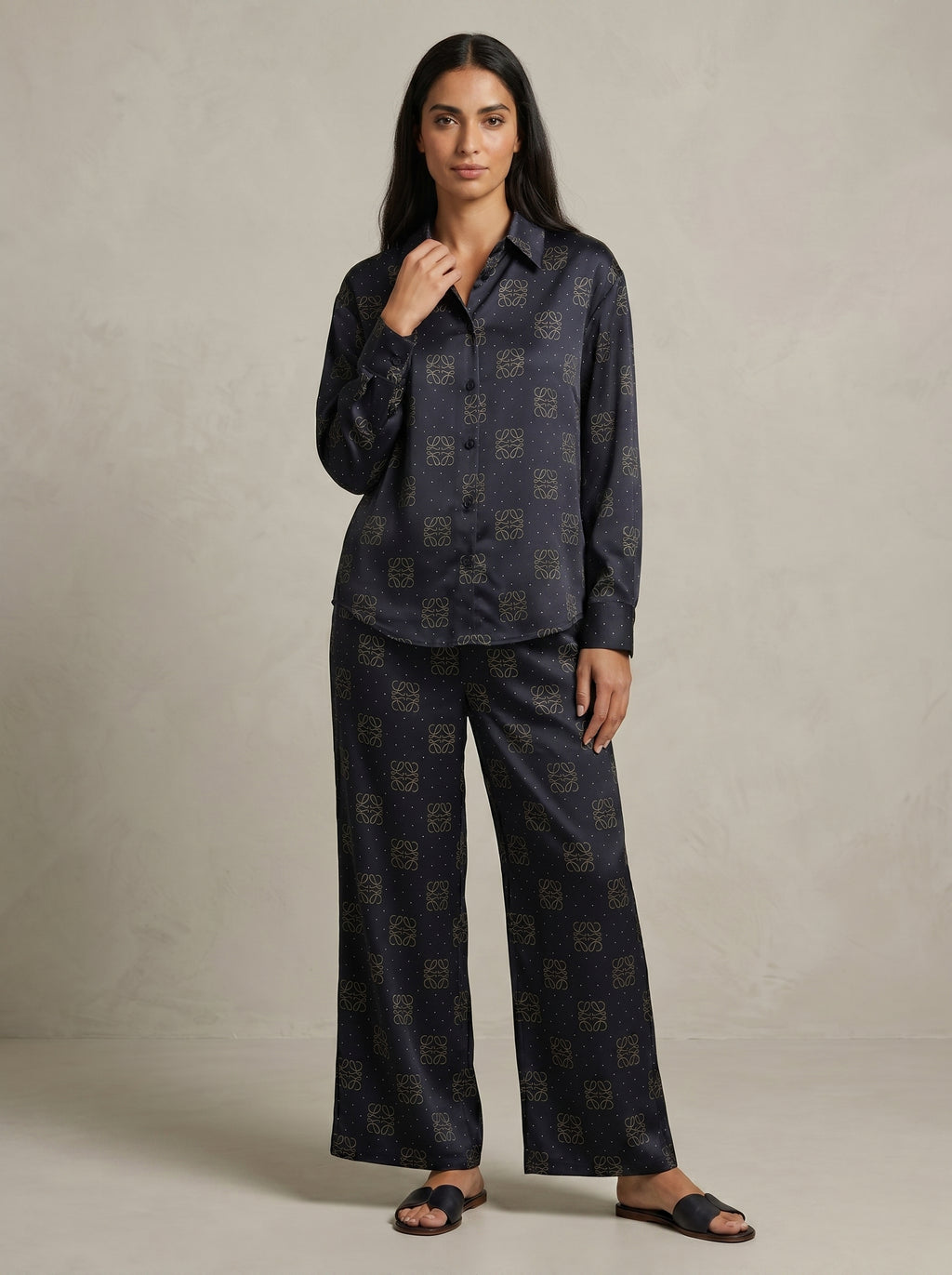 Classic Levant Intricate Geometric Two-Piece