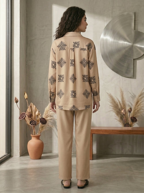 Serene Tailored Silhouette Long-Sleeve Daywear Set